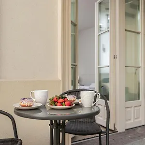 Atrium - Old Town Luxury - By Upstairs , Krakow Poland
